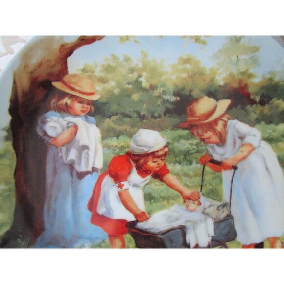 Of Office Hours, Jeanne Down's Friends I Remember Series Plate - Picture 3 of 6